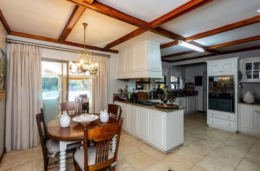 6 Bedroom Property for Sale in Blue Bend Eastern Cape